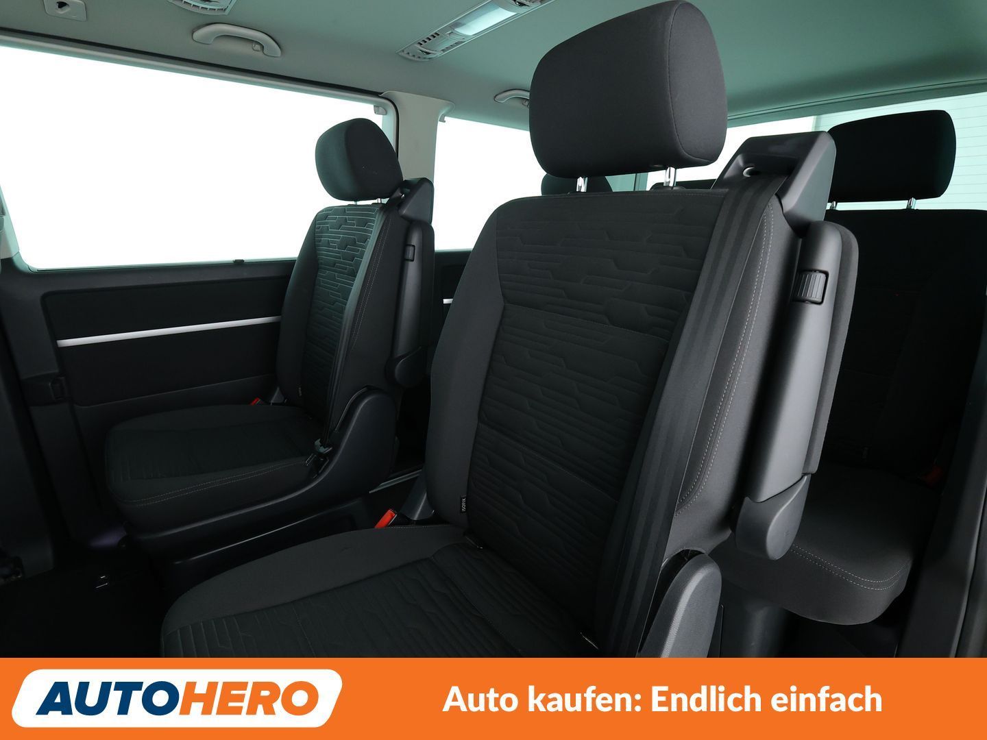Volkswagen T6 Multivan 2.0 TDI Comfortline FWD Aut. NAVI foto 14