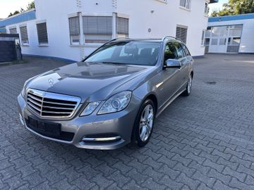 Mercedes E 250 - 1