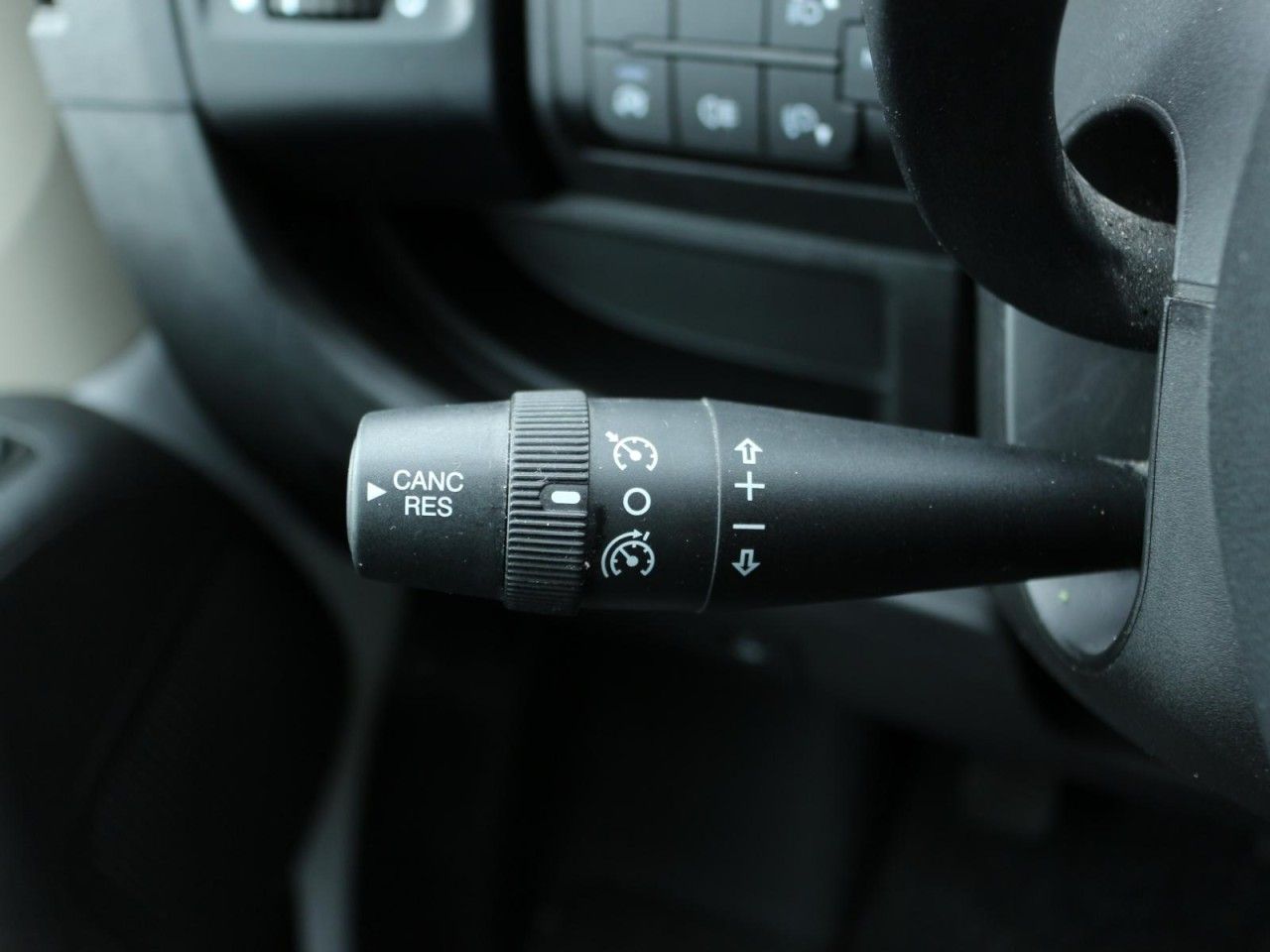Fahrzeugabbildung Citroën Jumper Grossraumkasten 33 L2H2 BlueHDi 140