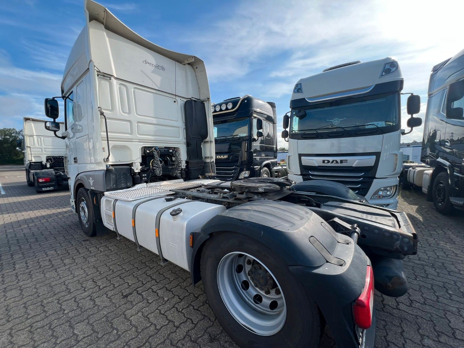Fahrzeugabbildung DAF XF 480 FT SSC Retarder
