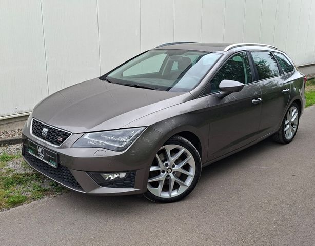SEAT Leon ST FR AHK PANO 1.HAND NEU