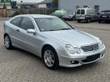Mercedes-Benz C180 S-Cc Automatik lückenlos Scheckheftgepflegt - gebrauchte Mercedes-Benz C 180 aus dem Jahr 2006