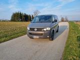Volkswagen VW T5 Caravelle  orig.neuer Motor  - VW T5 Caravelle von 2012