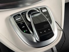MERCEDES-BENZ V 250CDI 4M lang Avantgarde*AMG*LED*Standh.*AHK