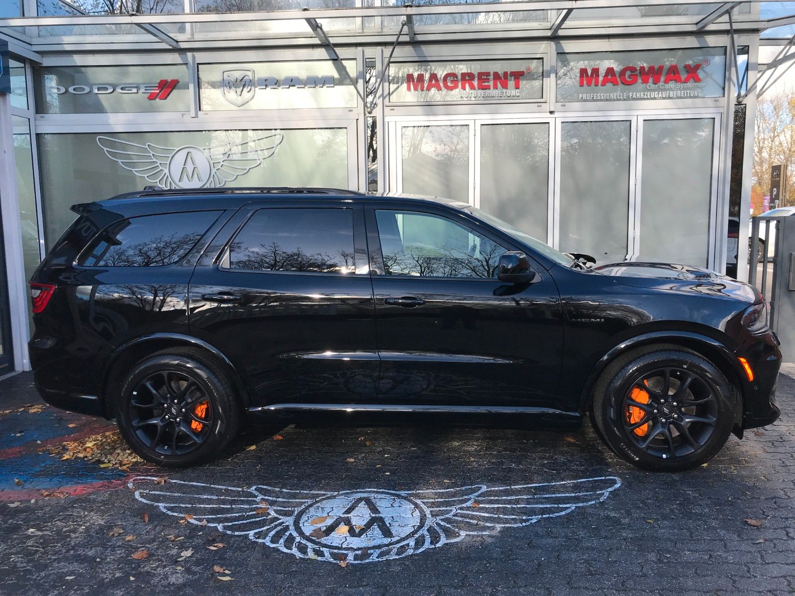 Fahrzeugabbildung Dodge Durango R/T  *7-SITZER*LPG*AHK*Hemi-Orange*