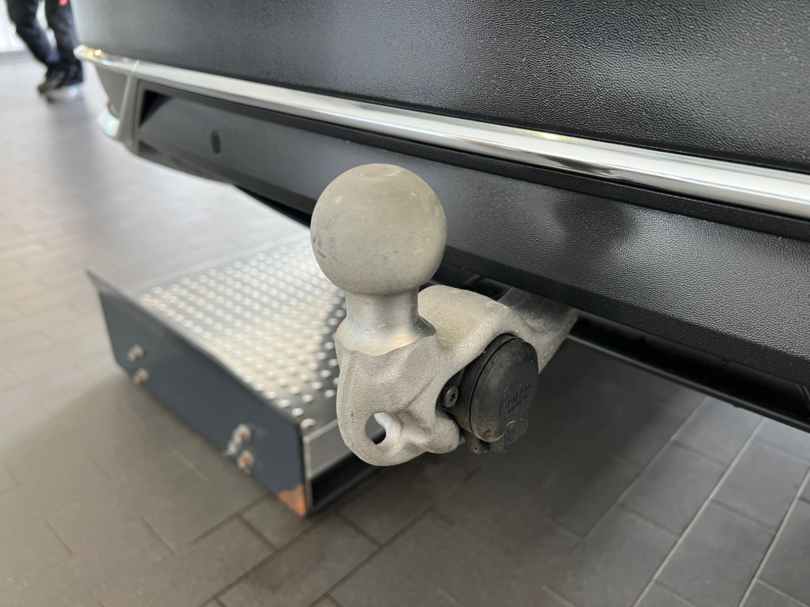 Fahrzeugabbildung Volkswagen Tiguan Elegance 2.0 TSI DSG 4MOTION *AHK, Matrix