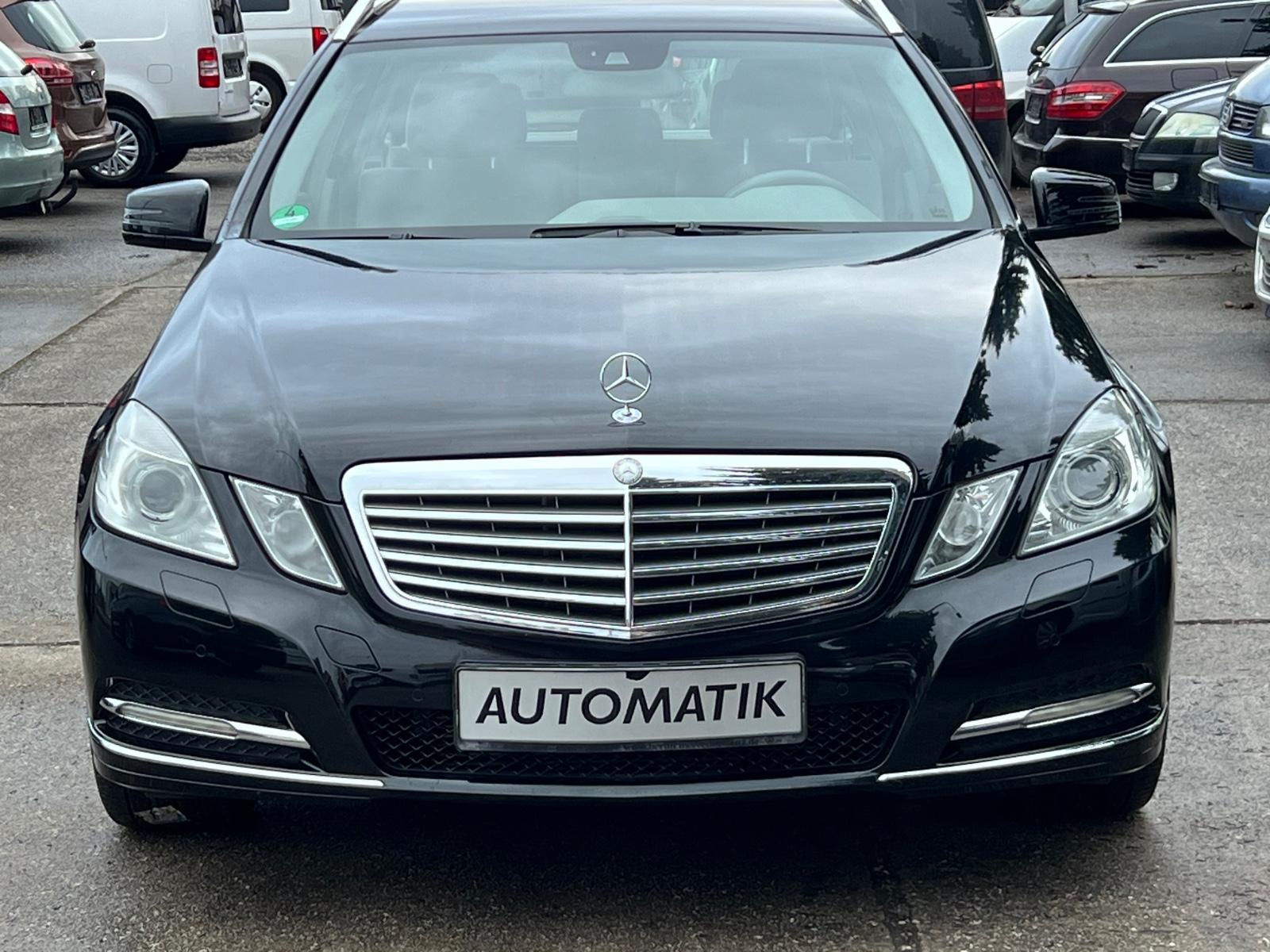 Mercedes-Benz E 250 E T-Modell E 250 CGI BlueEfficiency