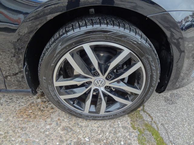 Fahrzeugabbildung Volkswagen Golf VII Lim. Allstar/ 2.Hd/SitzH/Navi/PDC/Tempo