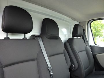 Renault Trafic - 8