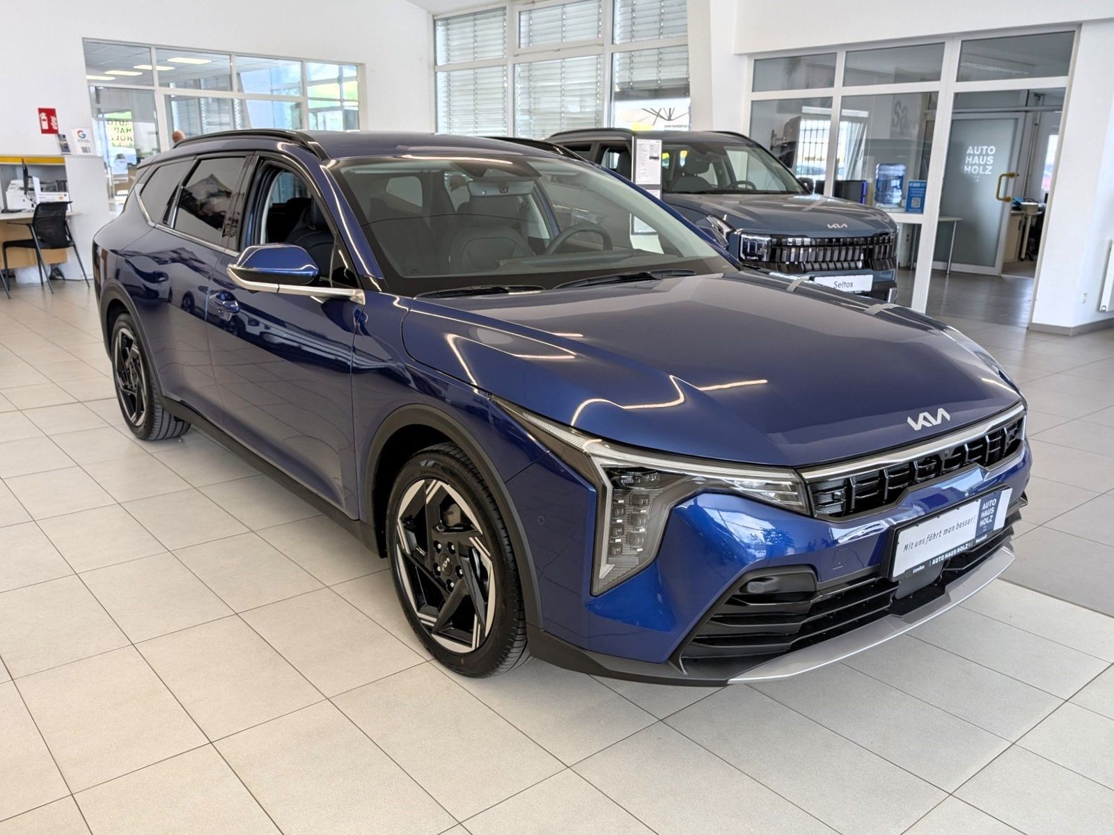 KIA K4 SW 1.6 T-GDi 150 DCT Spirit – Bild 5