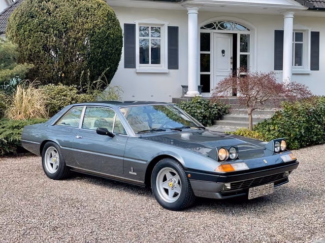 Ferrari 400