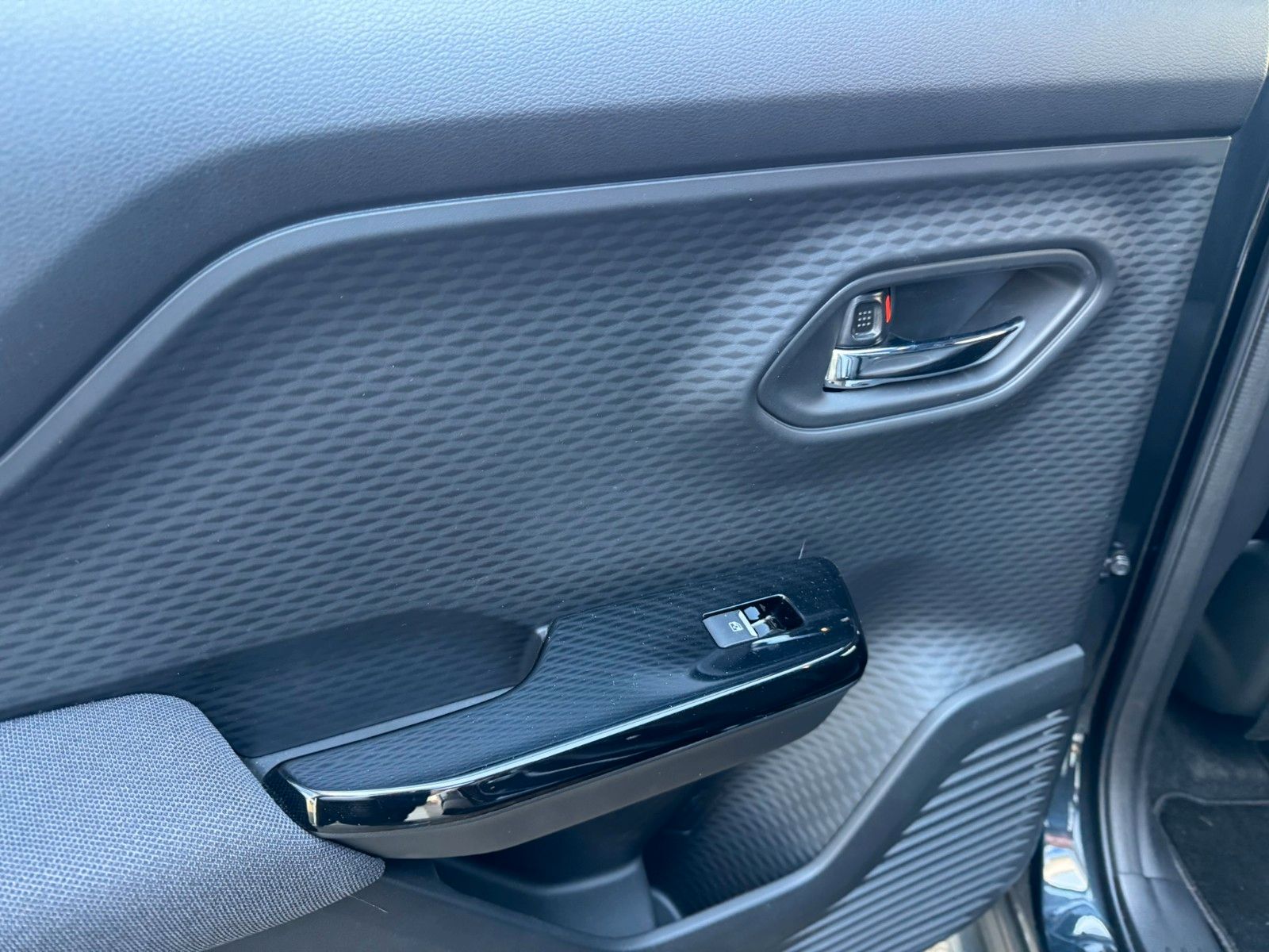 Suzuki e Vitara - Bild 12