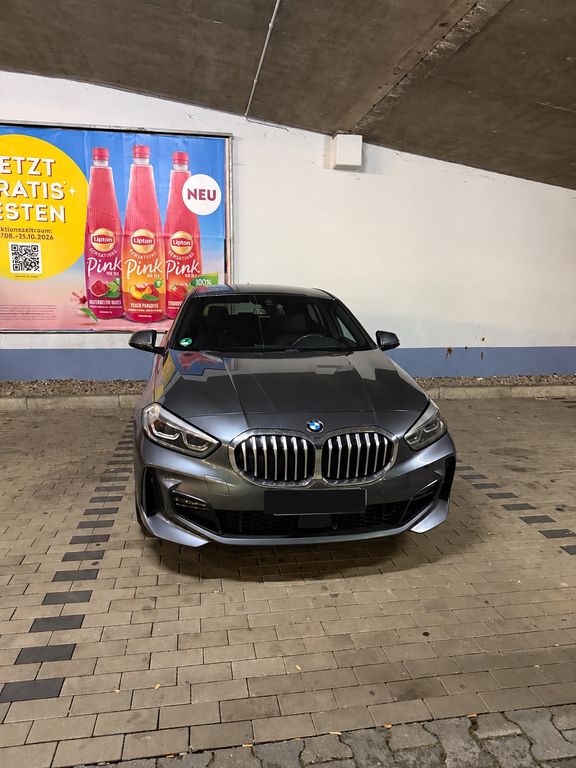 Image of BMW 120