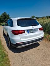 Mercedes-Benz GLC 250 4MATIC Autom. - 49.800km - schwenkb.AHK - Mercedes-Benz GLC 250 in Stuttgart