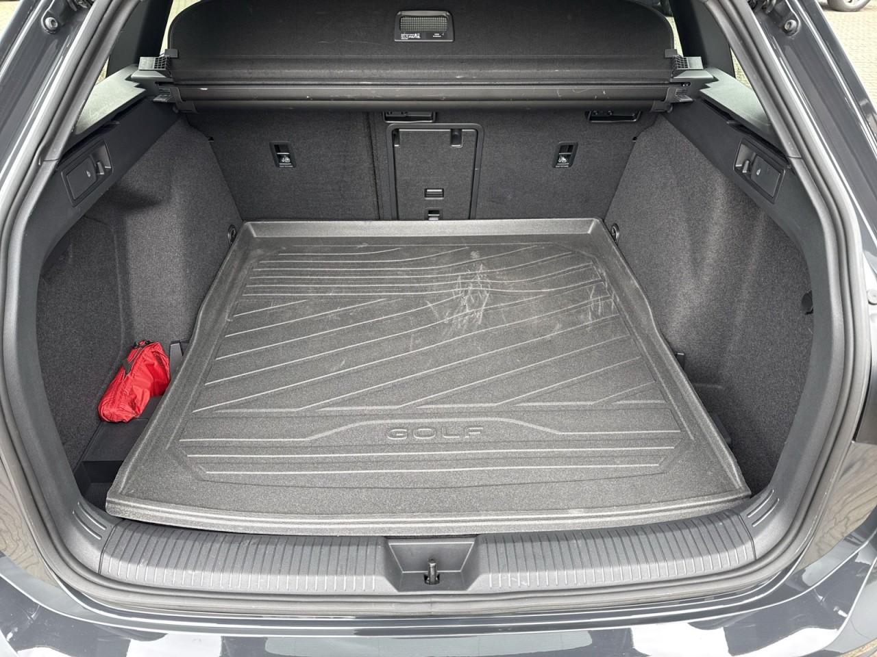 Volkswagen Golf VIII 1.5 TSI R-Line OPF (EURO 6d) Klima, миниатюра 15