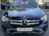 Mercedes-Benz GLC 220 d 4Matic / 1.Hd / MBUX / Kamera / Leder - Mercedes-Benz GLC 220 Gebrauchtwagen in Düsseldorf