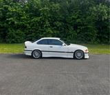 BMW E36 Coupé 320i - BMW 320: Coupe, 320i E36