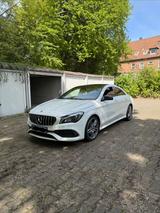 Mercedes-Benz CLA 180 AMG Line AMG Line - Mercedes-Benz CLA 180 in Bochum