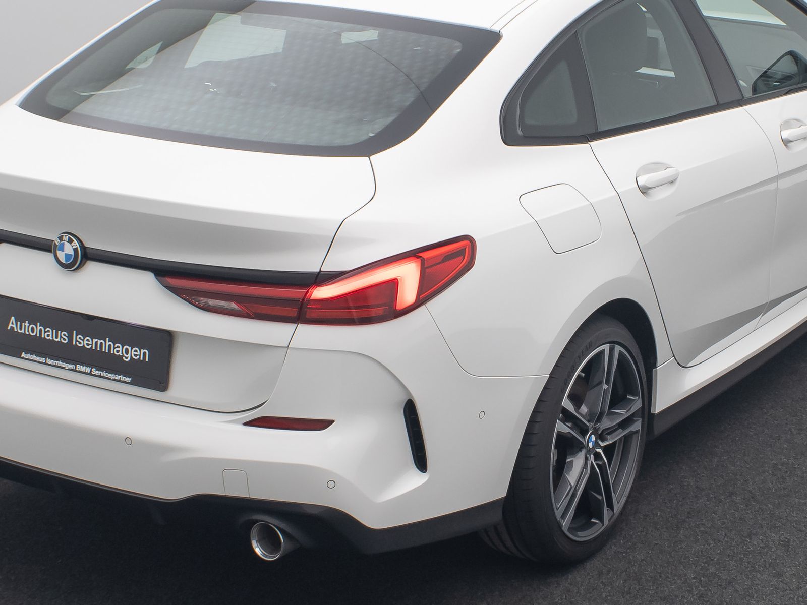 Fahrzeugabbildung BMW 220d Gran Coup&eacute; M Sport HUD H/K DAB Komfort 18Zl