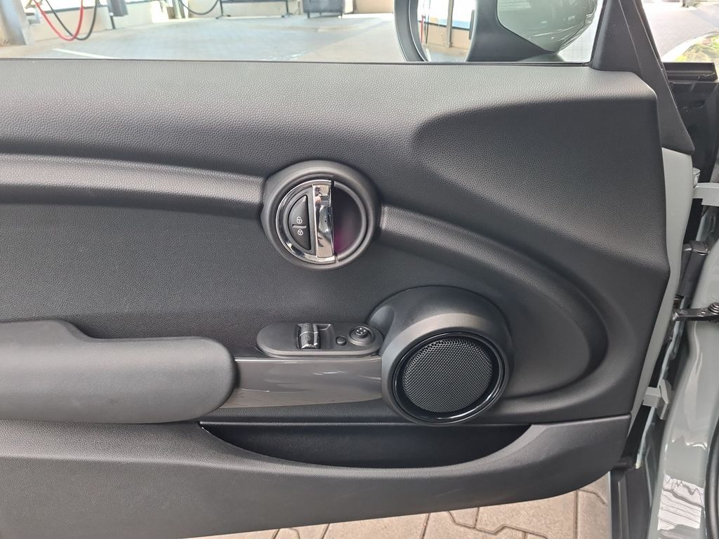 Mini One One Chili LED Navi Tempomat Klimaaut. Shz PDC