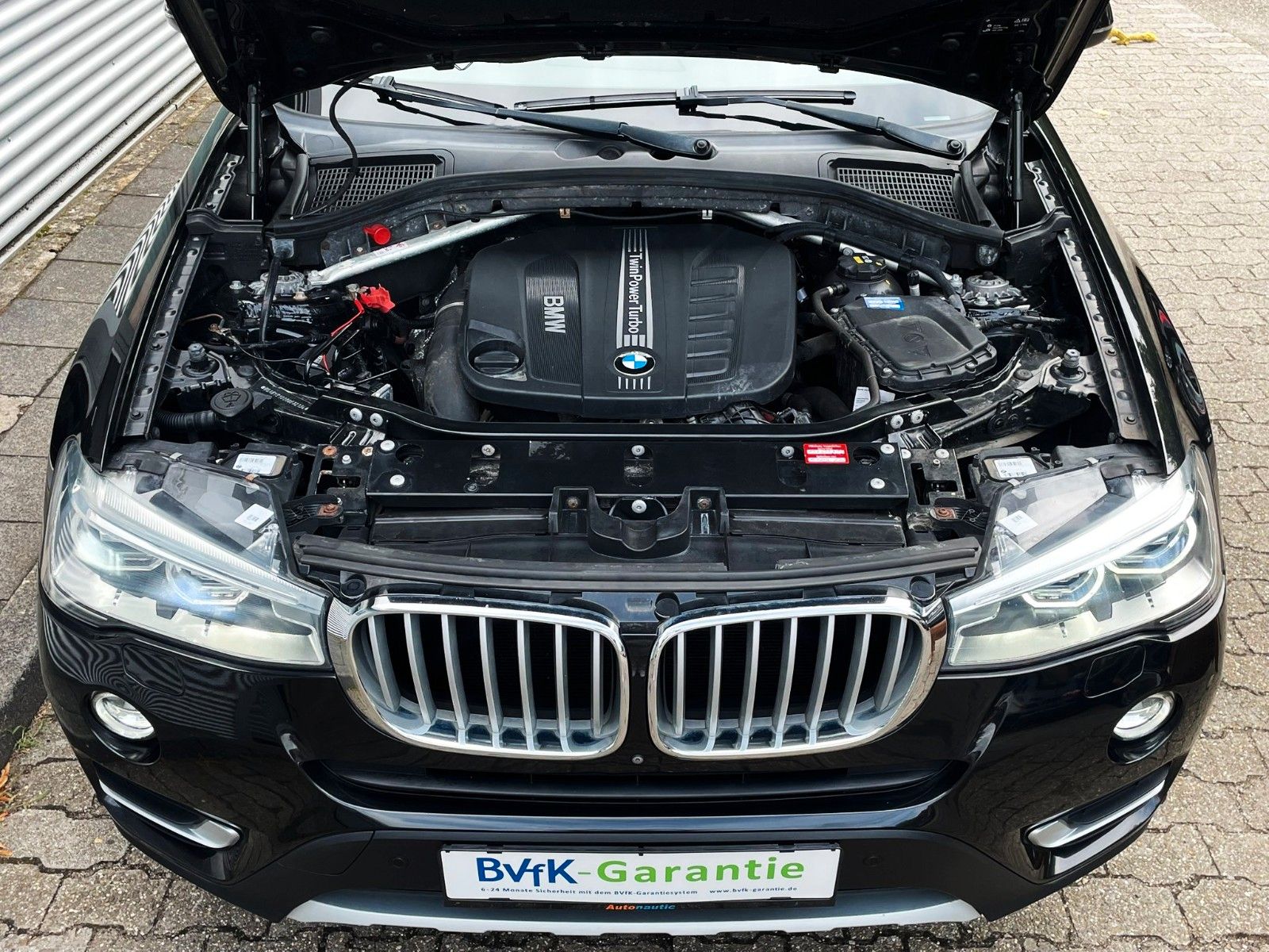 Fahrzeugabbildung BMW X3 xDrive 30d xLine SAG LEDER NAVI LED 360° 1.Hd