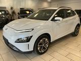 Hyundai Kona Select 2WD CarPlay*W-Paket*1H*ACC*R-Cam*PDC - Hyundai KONA in Bonn