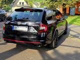 Skoda Octavia 2.0 TSI DSG RS 245 Combi RS - Skoda Octavia: Privatanbieter