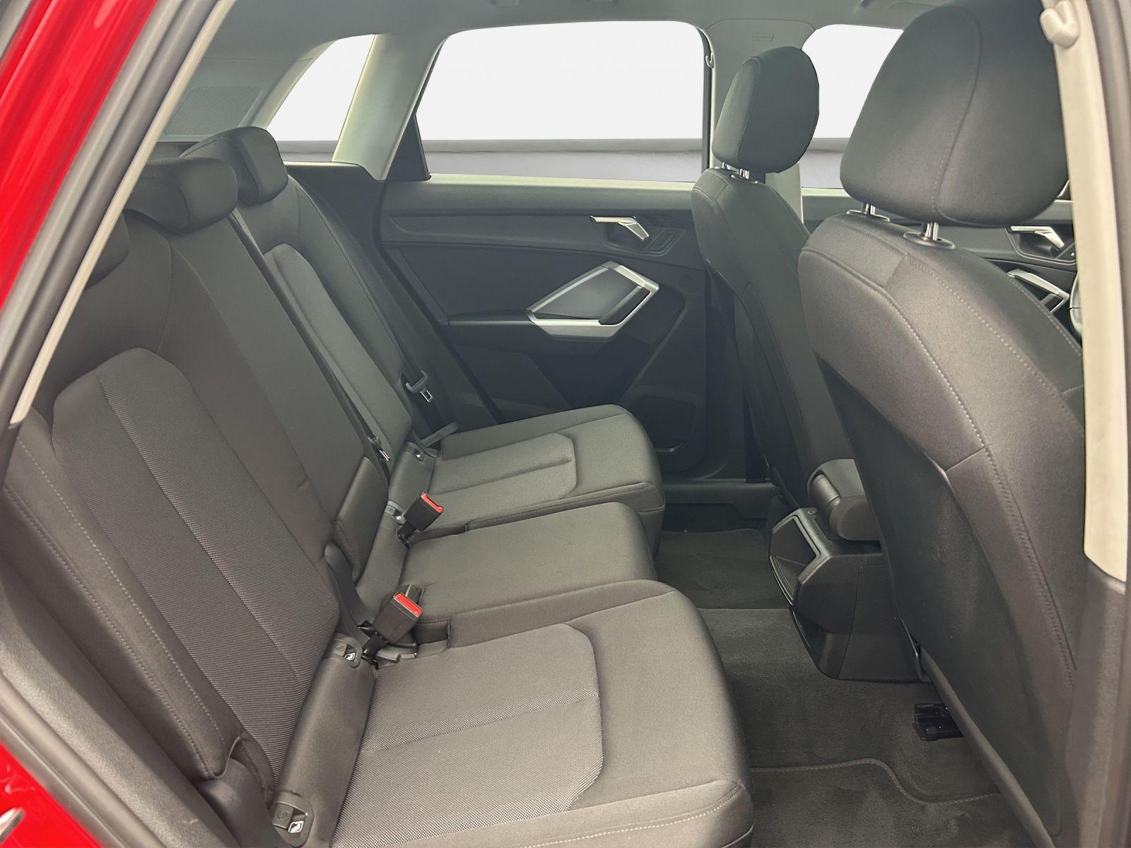 Audi Q3 35 TDI S line*Pano*LED*Virtual*Smartphone Int, миниатюра 16