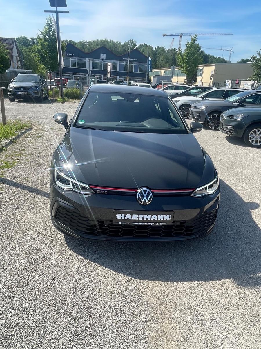 Volkswagen Golf VIII Lim. GTI, LED, DSG