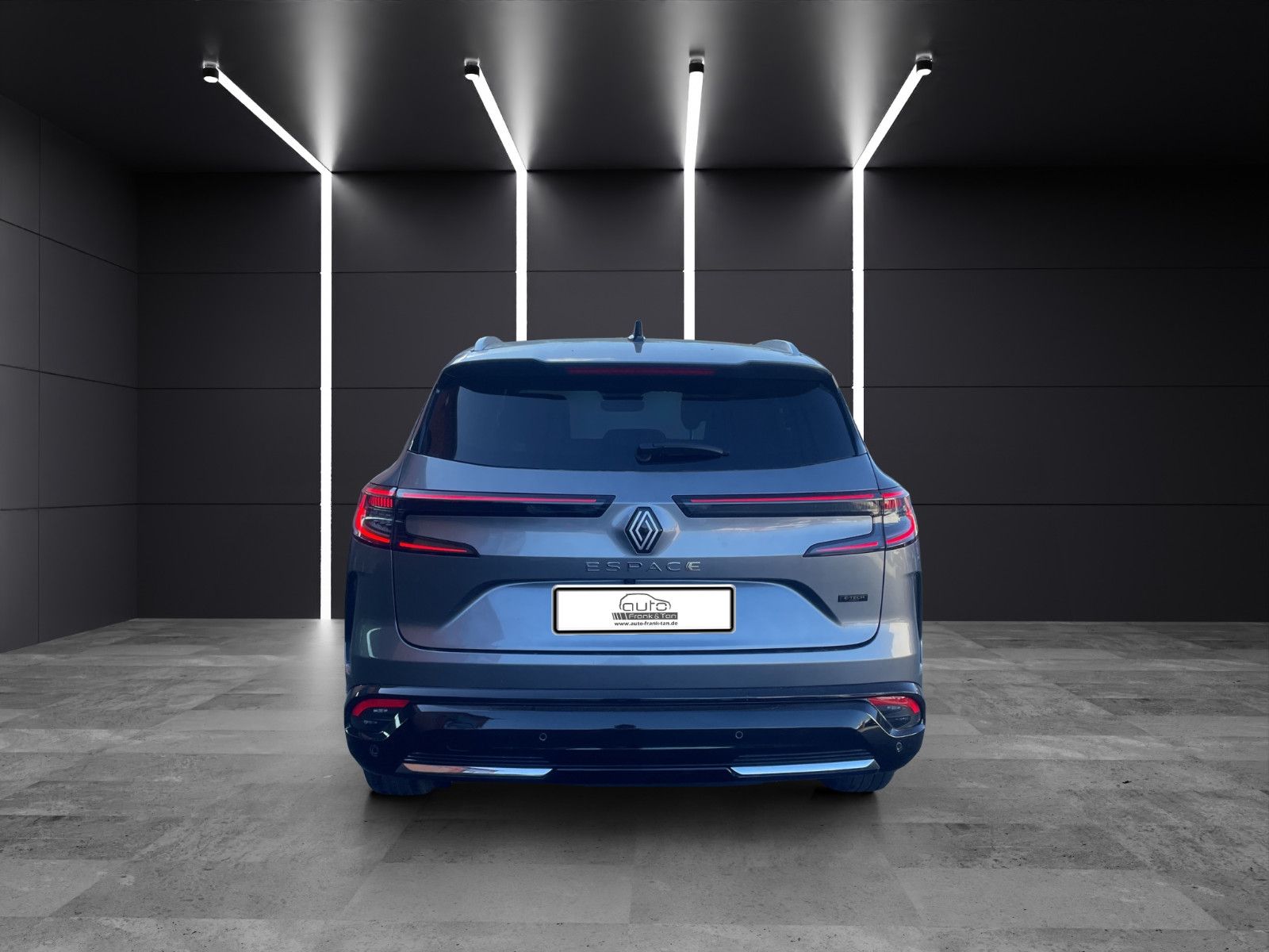 Fahrzeugabbildung Renault Espace VI Techno E-Tech Hybrid*7Sitzer*Navi*