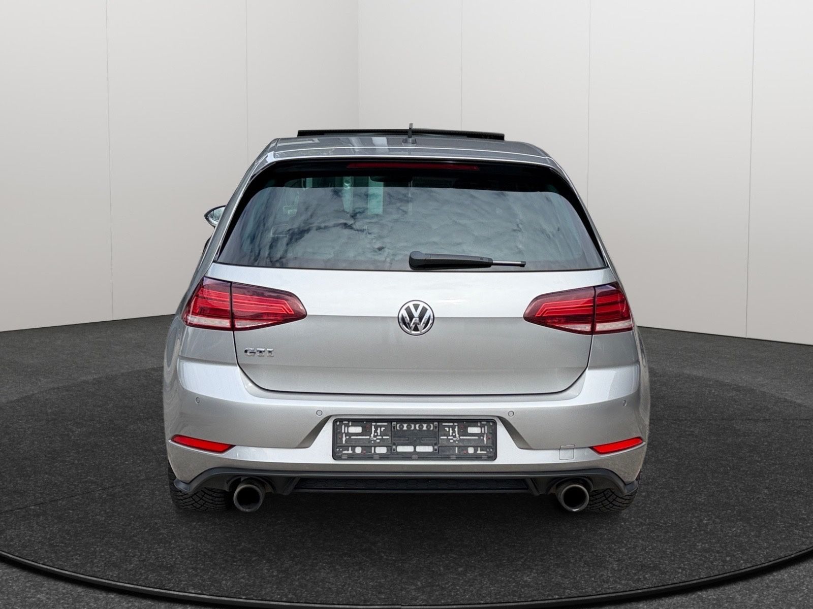 Volkswagen Golf VII Lim. GTI BMT Start-Stop PANO foto 5