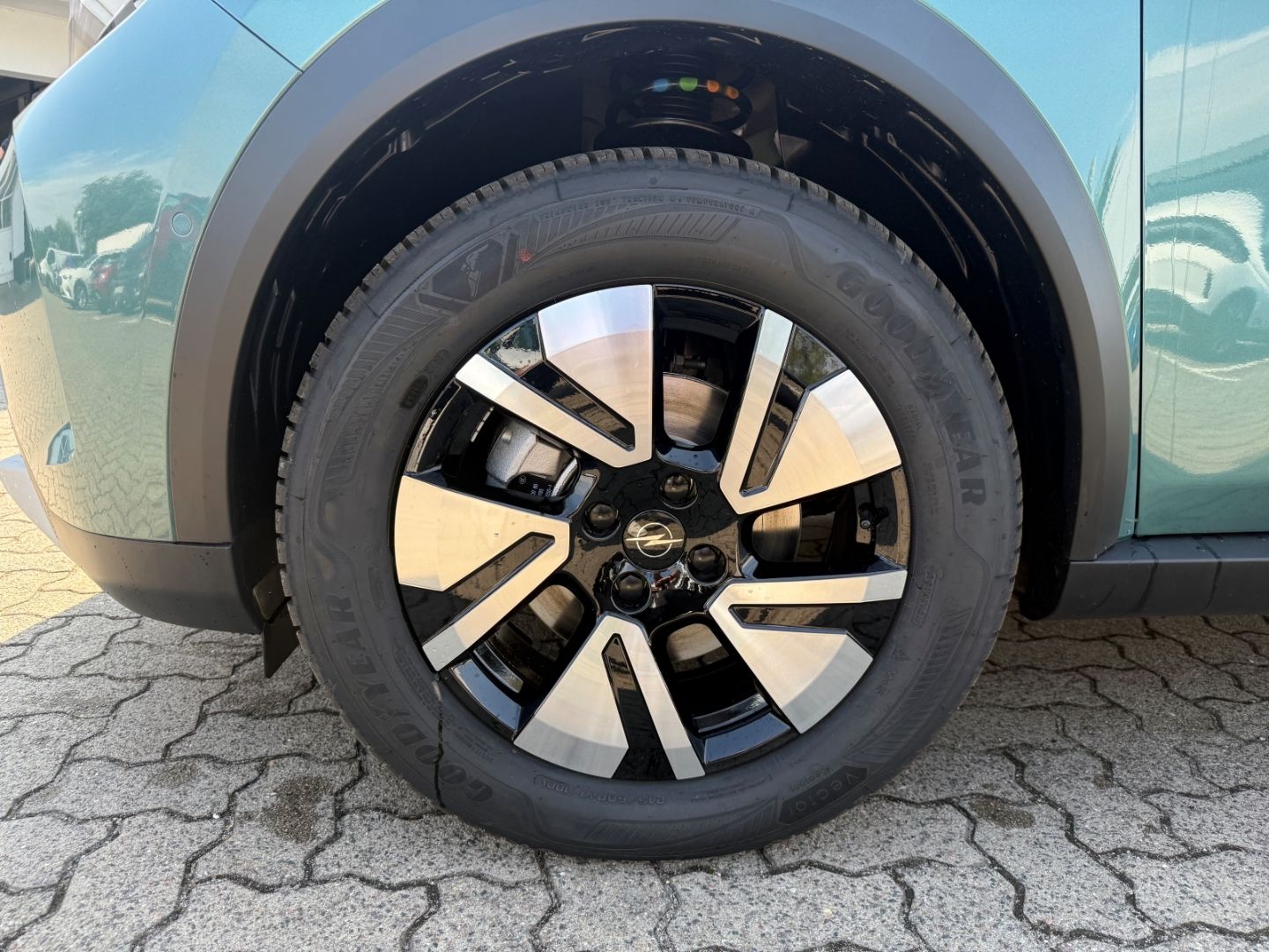 Fahrzeugabbildung Opel Frontera GS 1.2 SHZ+LHZ+Kamera+Allwetter