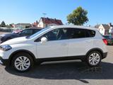 Suzuki SX4 S-Cross Club Automatik   Erst 43300  SR+WR   - Suzuki (SX4) S-Cross mit Benzin-Antrieb: Automatik