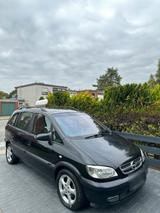 Opel Zafira 2.2 DTI Diesel (2004)  7-Sitz... - Opel Zafira aus 2004 mit Diesel-Antrieb