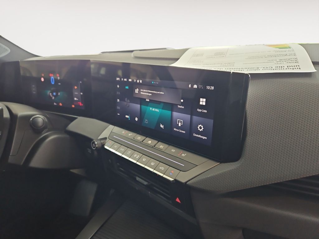 Fahrzeugabbildung Opel Astra Hybrid 107 kW Ultimate (L)