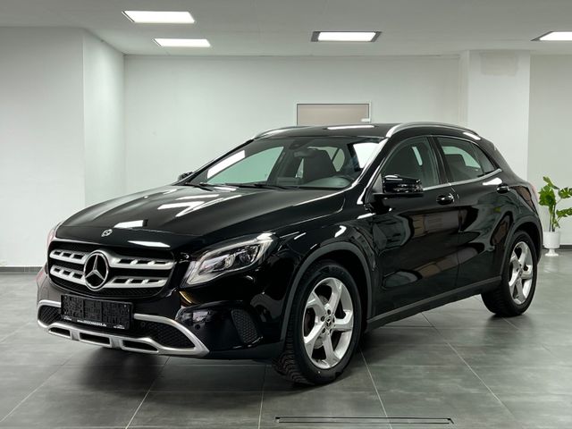 Mercedes-Benz GLA 180/NAVI/KAM/SHZ/TEMP/LED/T-LEDER/PDC/MFL/