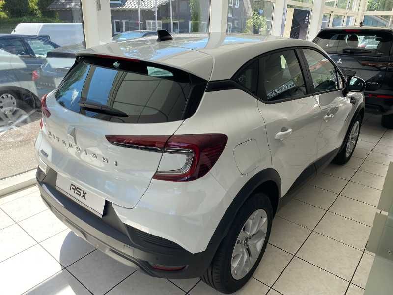 Mitsubishi ASX — fotografia 3