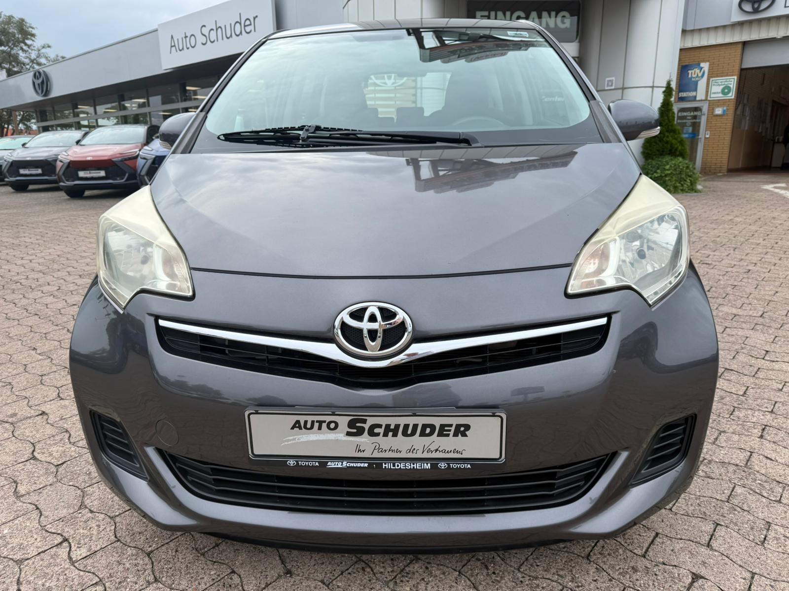 Toyota Verso-S Life **RÜCKFAHRKAMERA**