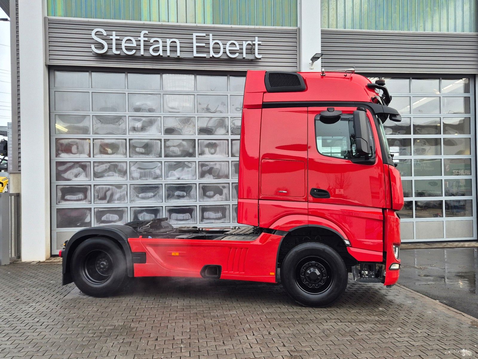 Fahrzeugabbildung Mercedes-Benz Actros 1853 LS HAD 4x4 Hydraulik