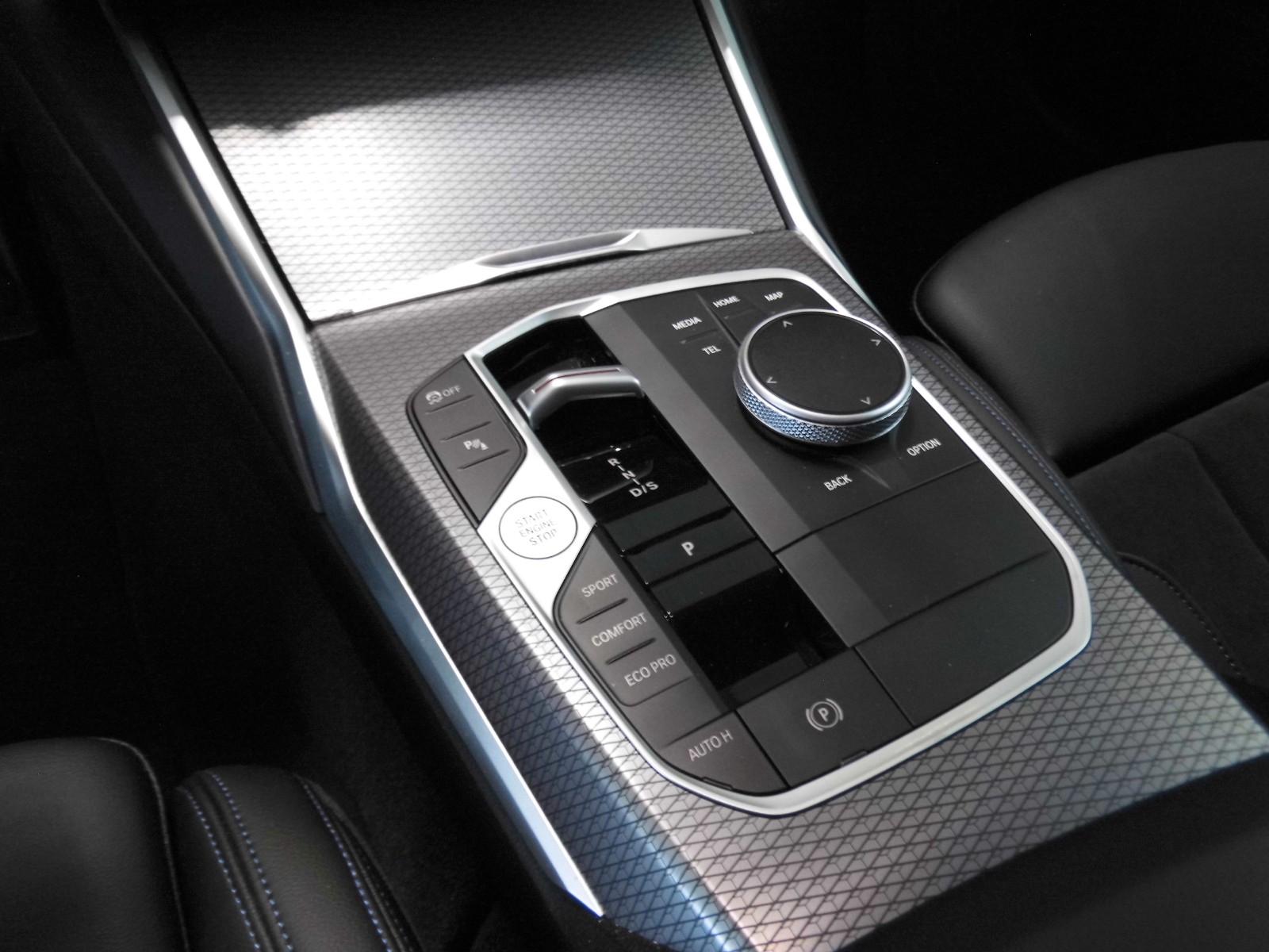 BMW M340 i xDrive M-Sport Pro ad FW eSitze DA ad LED