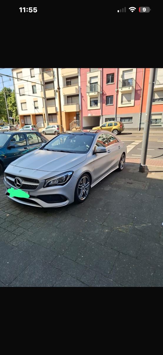 Mercedes-Benz CLA 220