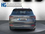 Skoda Karoq 1.5TSI Sportline Pano AHK Matrix 19"Side - mit Benzin-Antrieb: Beheizbares Lenkrad, Geländewagen