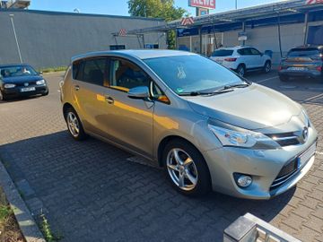 Toyota Verso - 6
