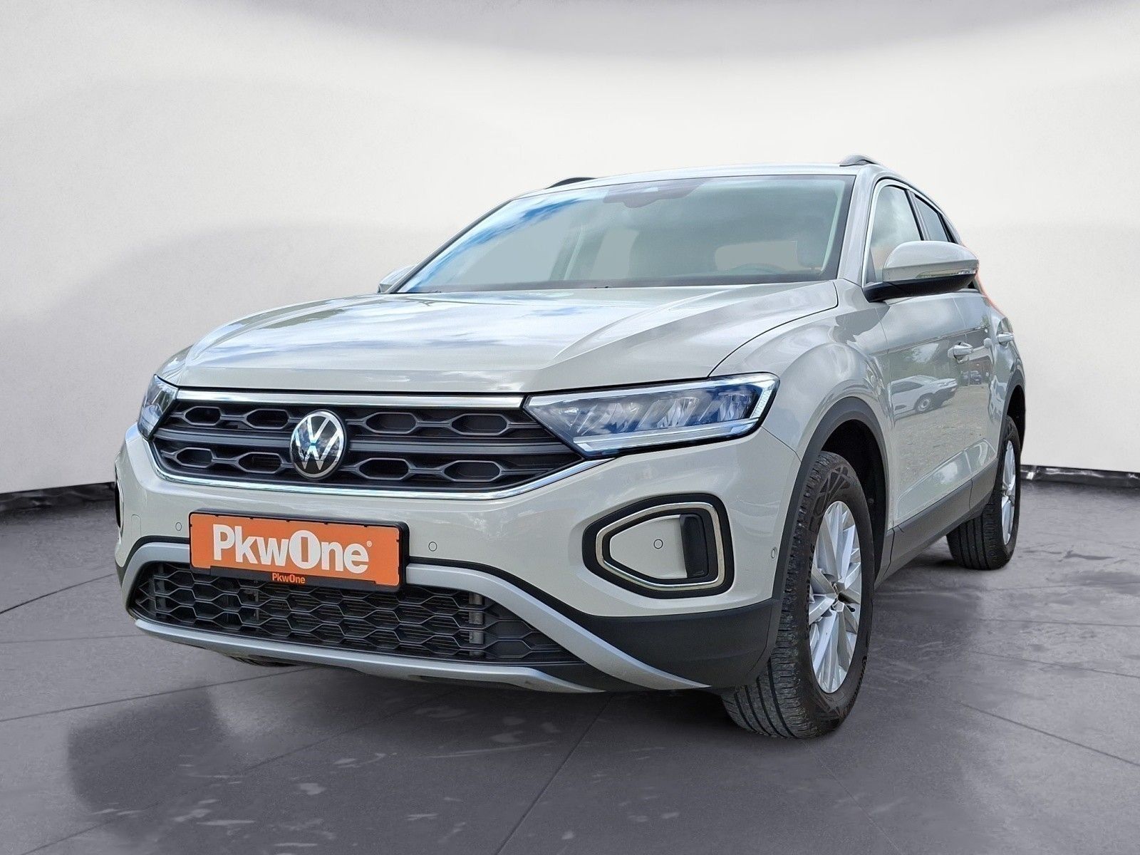 Volkswagen T-Roc 1,0 TSI Life ACC*PDC*KLIMA*R-KAMERA*SHZ*LE