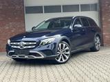 Mercedes-Benz E 400 All-Terrain  Pano HeadUp Burmester - Mercedes-Benz E 400 in Solingen