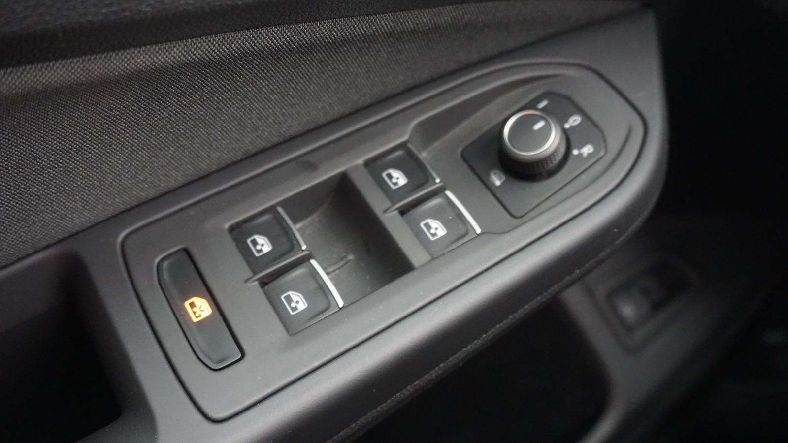 Volkswagen Golf VIII GTE eHybrid LED ACC Navi App-Connect, миниатюра 17