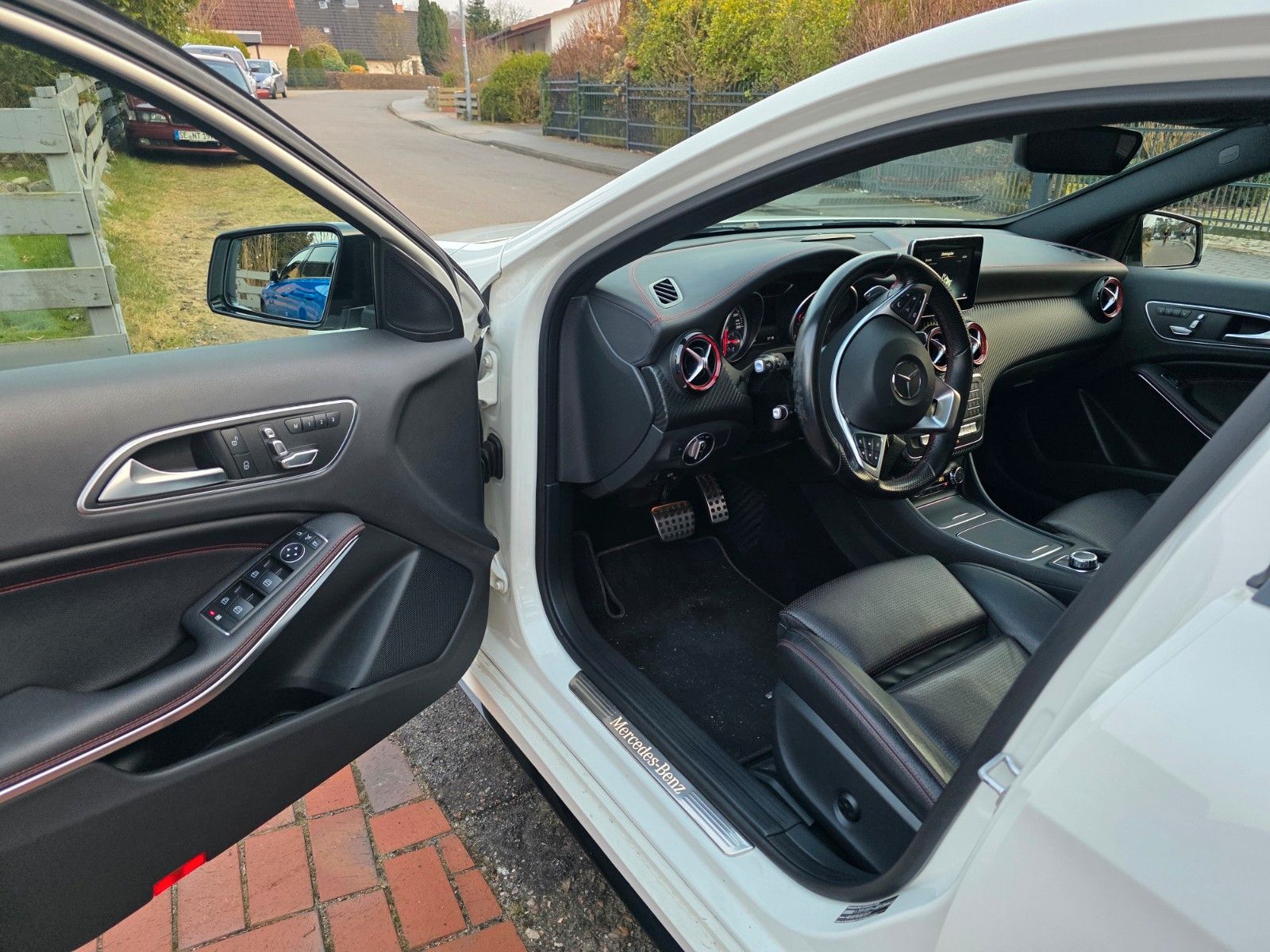 MERCEDES-BENZ A 250 Sport DCT Sport