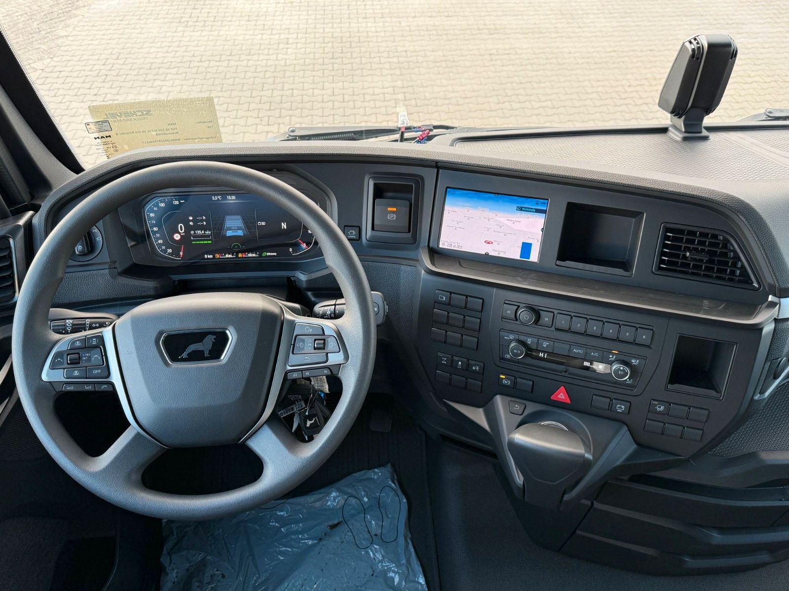 Fahrzeugabbildung MAN TGX 18.520 LL SA Retarder & Nebenantrieb D30