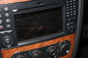 Fahrzeugabbildung Mercedes-Benz G 500 Exklusiv-Paket, Schiebedach, H&K, AHK