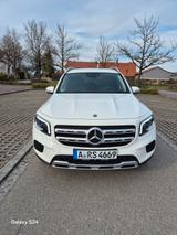 Mercedes-Benz GLB 220 d 4MATIC DCT - AllRad mit AHK - Mercedes-Benz GLB 220 von privat